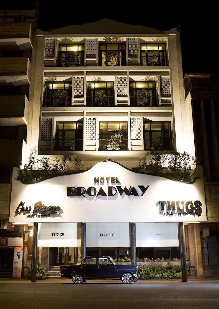 Hotel Broadway Delhi Zewnętrze zdjęcie