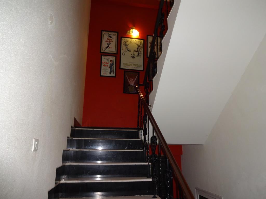 Hotel Broadway Delhi Zewnętrze zdjęcie